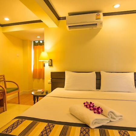 Krabi City Seaview Hotel Exterior photo
