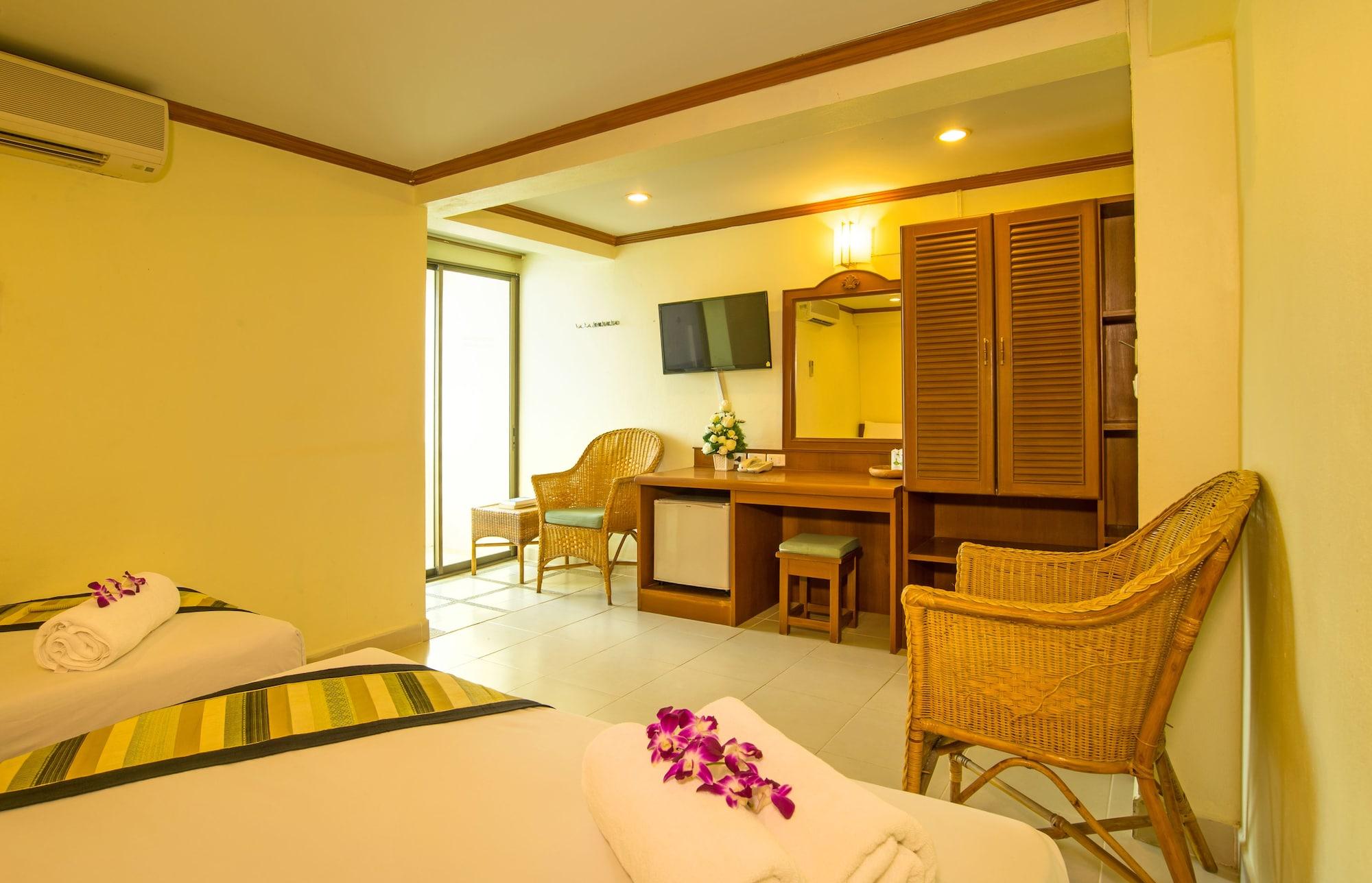 Krabi City Seaview Hotel Exterior photo