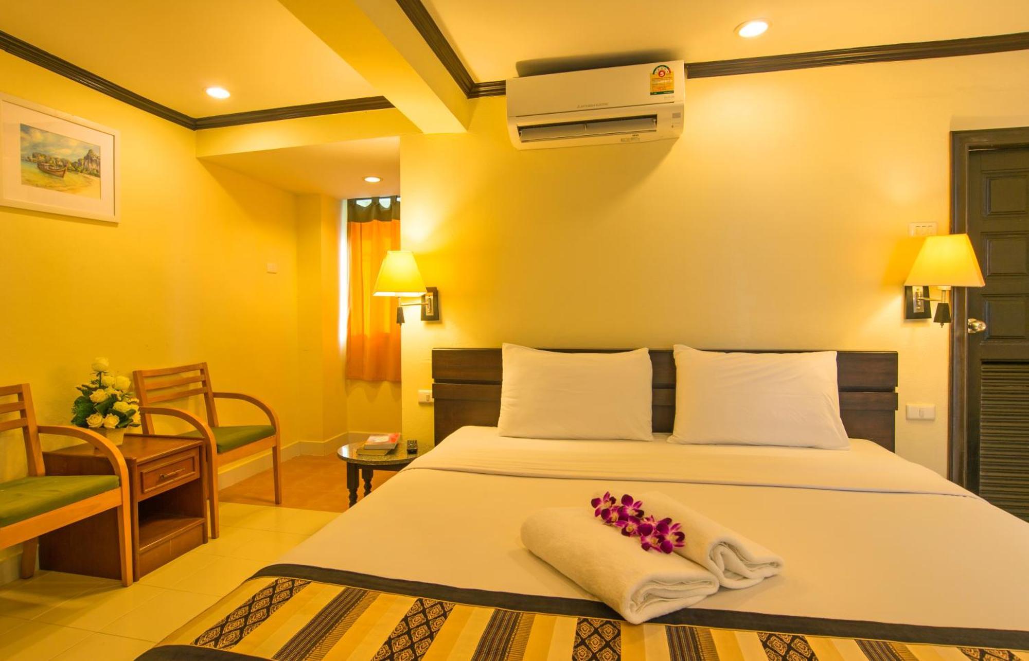 Krabi City Seaview Hotel Exterior photo